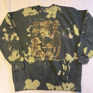 Pacsun Mycology Rules Mushroom Crewneck